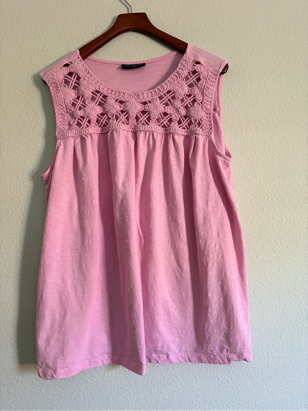 Lane Bryant Sleeveless Crochet-Yoke Top Cotton Tunic Pink Size 26/28